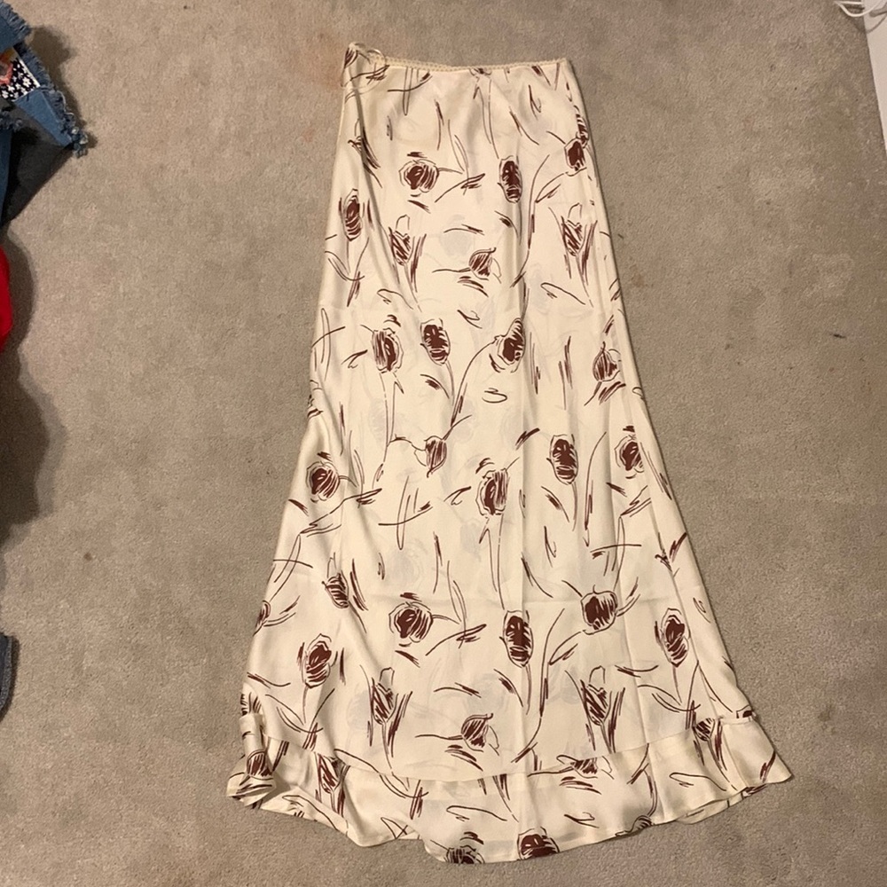 Midi Skirt with Fun Floral Pattern and Silky Material